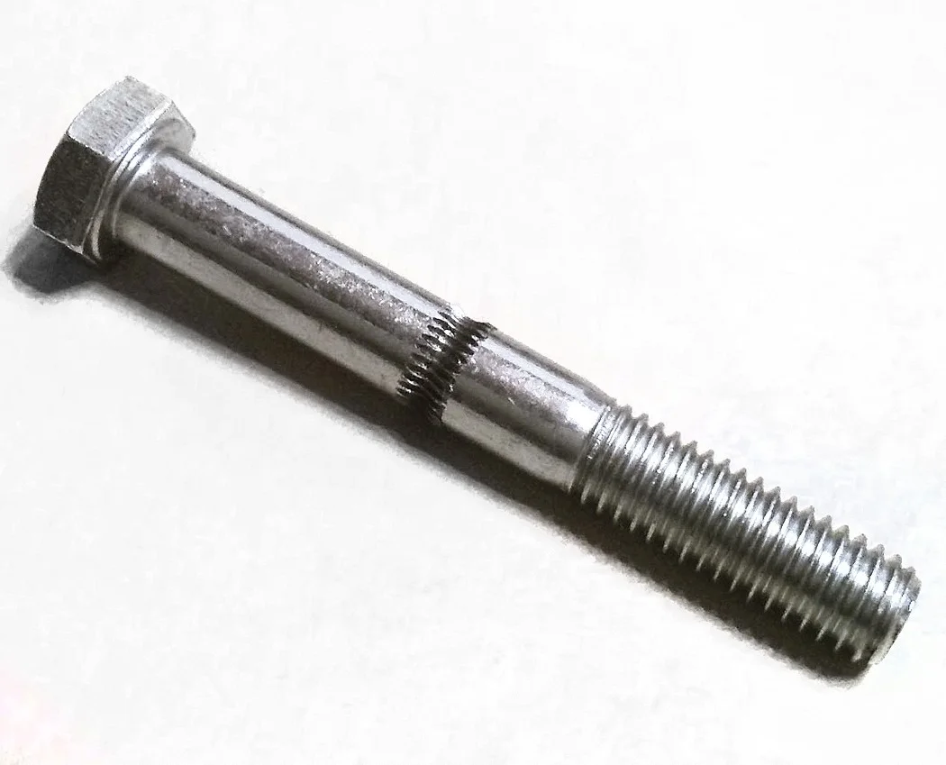 30237-Tornillo moleteado para extrusora 1.75mm M8x55 Centro 28mm