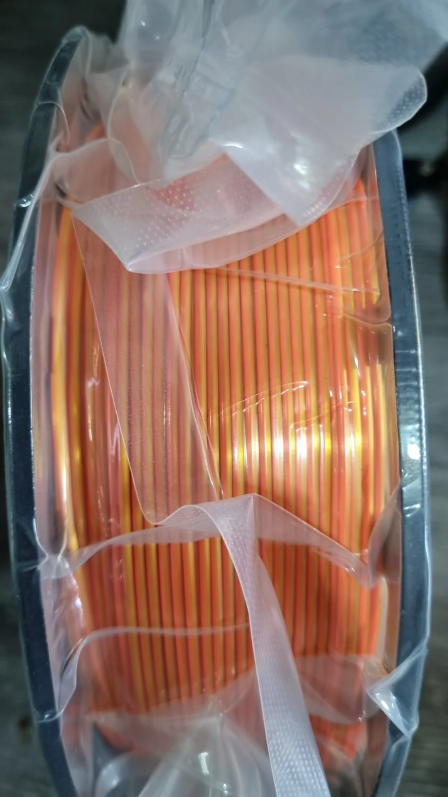 SILK BICOLOR ORO NARANJA FLUO GOLD ORANGE FLUO GST CON CAJA PLA Filamento 3D 1.75 1KG