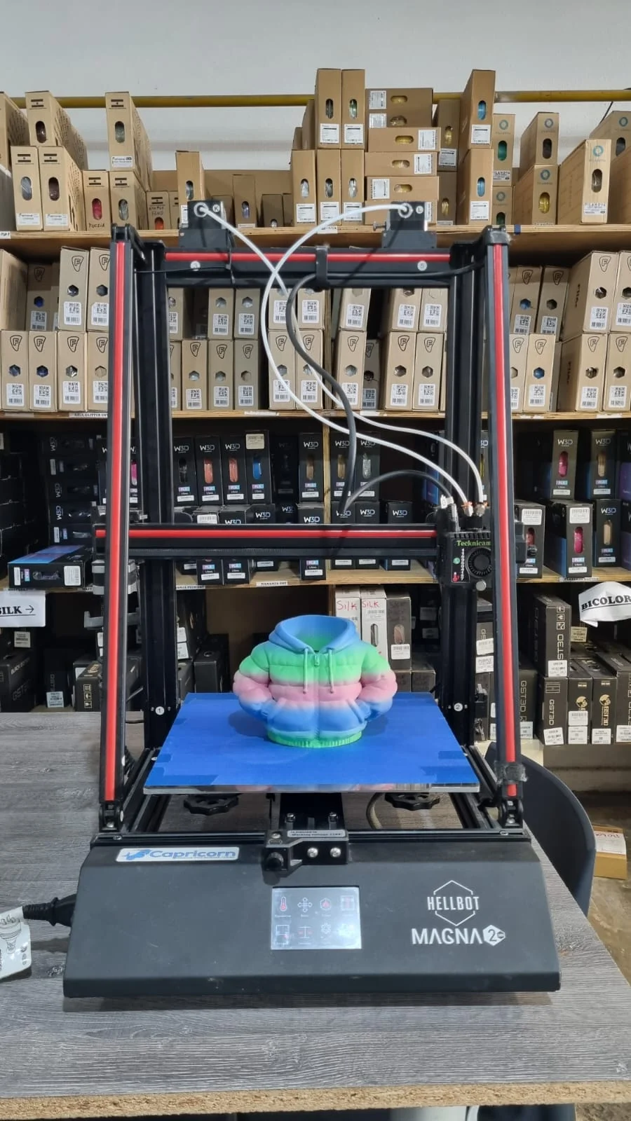 Magna 2 300 v1 USADA MUY BUENA 300 300x300x400 Doble Extrusor Wi Fi Impresora 3D FDM Hellbot 30 DIAS DE GARANTIA