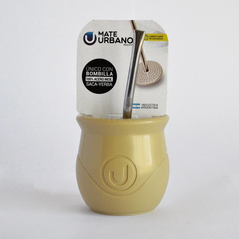 Mate Arena Plastico Urbano Con Bombilla Saca Yerba